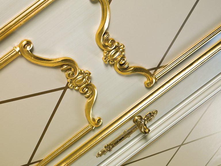 sige gold neoclassic door